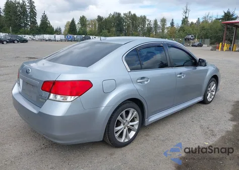 2013 Subaru Legacy 2.5I Premium из США, поврежденный, VIN 4S3BMBH61D3038651